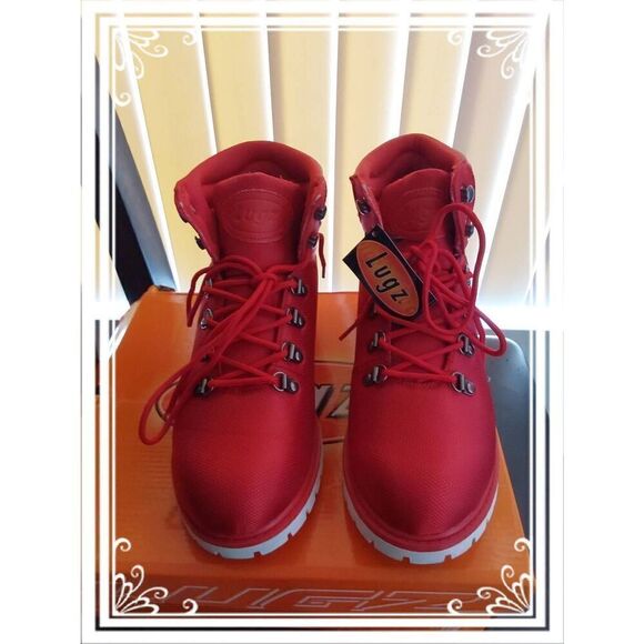 NIB~Lugz Grotto II Mars Red & White Fashion Boots Sz 9.5M - Picture 1 of 6